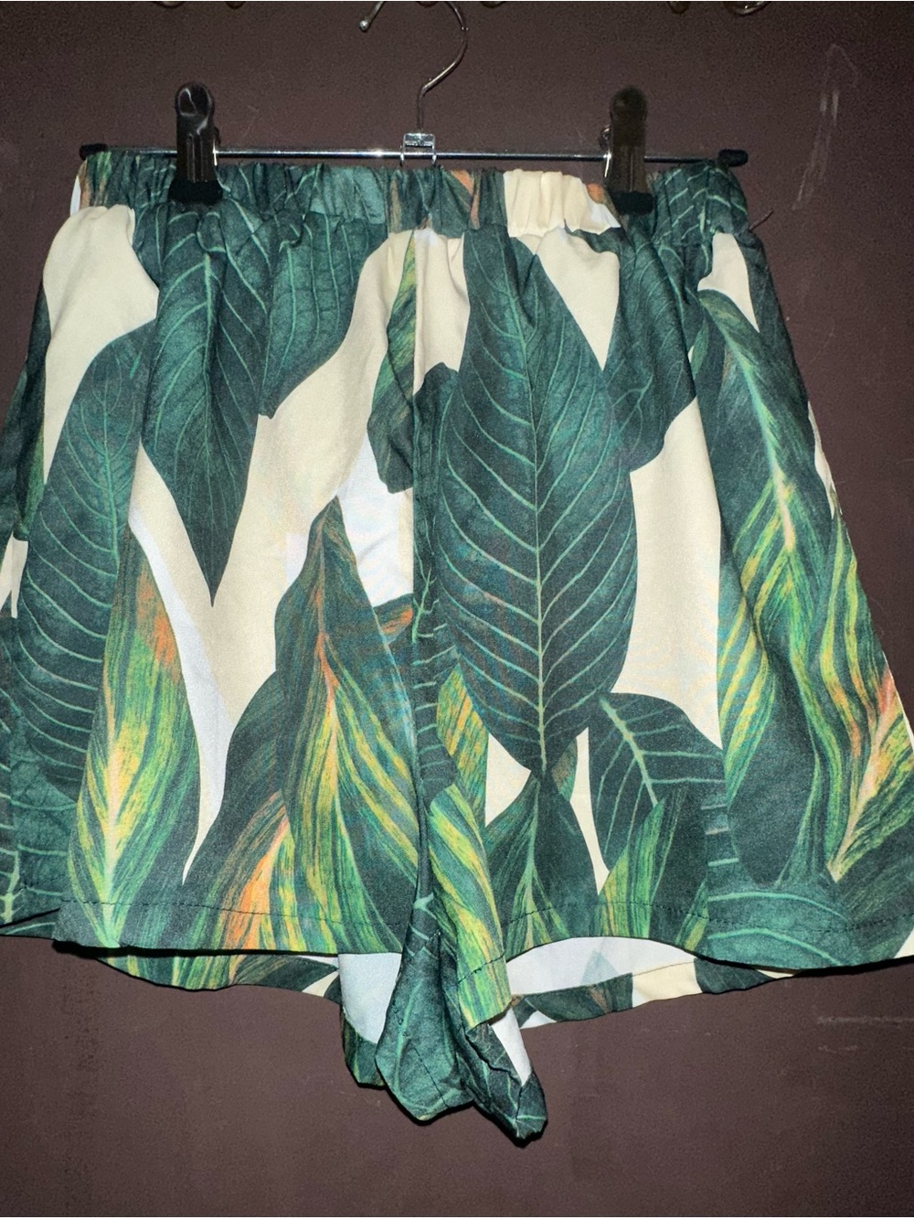 SHEIN High-Waist Tropical Leaf Print Shorts in Green and Cream